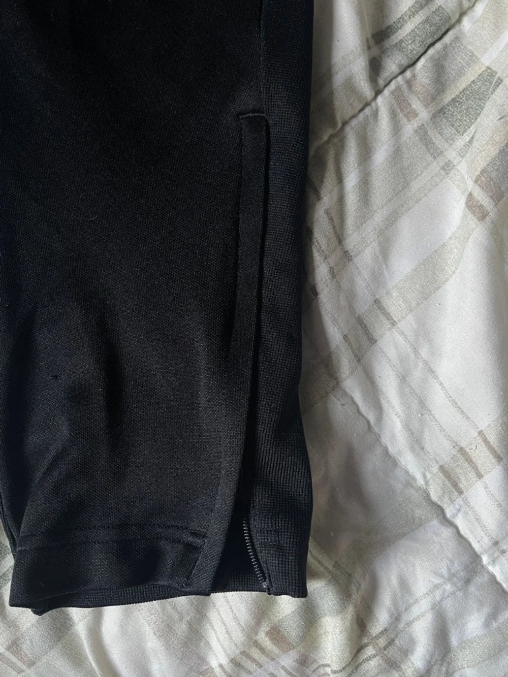 adidas Black Joggers with White 3-Stripes - Kids - Picture 3 of 4